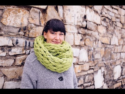 Arm Knitting - Infinity Scarf in 30 Minutes