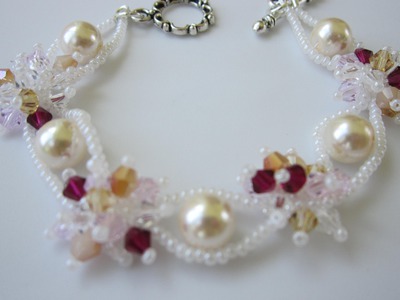 Beaded Bracelet with Pearls Gabriel Newman style . Бисерный браслет с жемчугом Сияние звезд