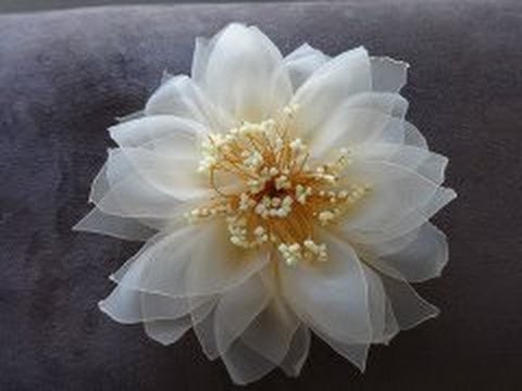 Цветок из органзы (Мастер класс).Organza Flower.
