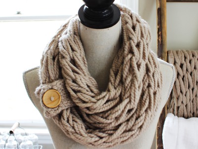 DIY Arm Knitting - 30 Minute Scarf - With Simply Maggie