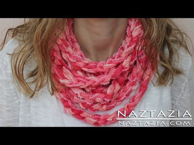 DIY Learn How to Make Infinity Scarf Circle Loop Cowl Beginner Finger Crochet Chain Arm Knitting