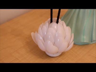 DIY : Plastic Spoon Flower vase or center piece