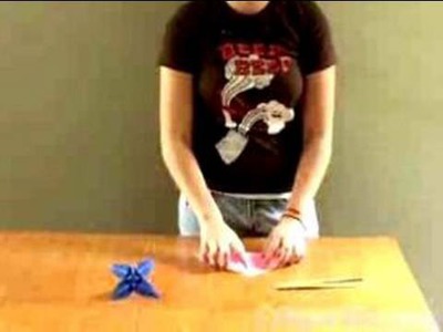 How to do Paper Origami : Origami iris