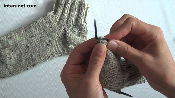 How to knit socks - video tutorial