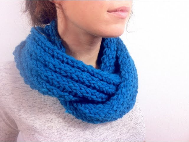 How to Loom Knit a Ribbed Infinity Scarf (DIY Tutorial)
