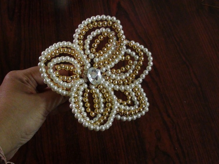 How to make a pearl flower