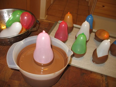 How to make Chocolate Balloon Bowls