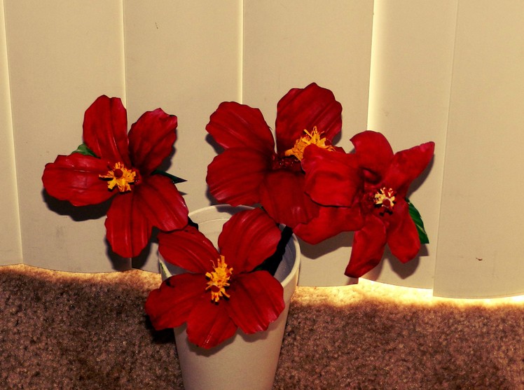 Recycled DIY: Hibiscus flowers made with waste plastic water bottles