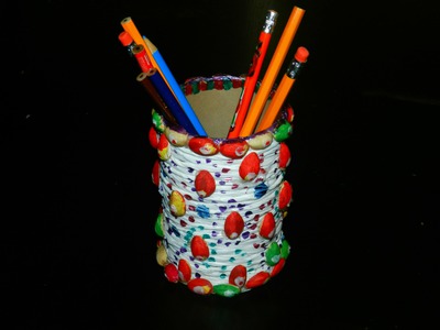 Recycled DIY: Pen.pencil stand with salt tin, plastic bag & pista shells