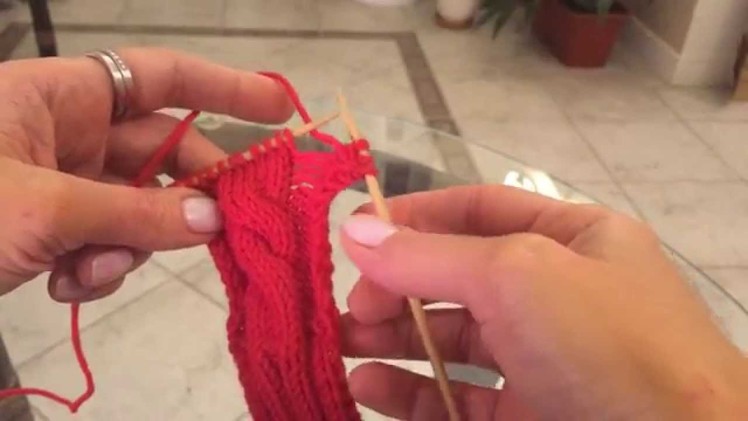 How to knit. Вязание спицами. Урок 17. Поднять петли