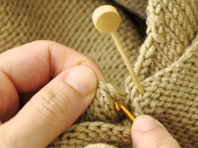 How to Attach Sleeves Using Crochet Hook