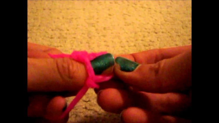 How to Make a Silly Band Bow for Your Webkinz