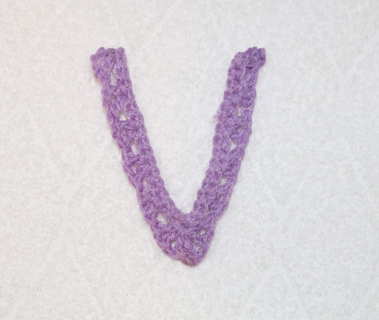 Alfabeto all'uncinetto: lettera V - Crochet Alphabet: letter V