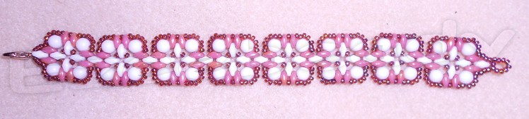 Quilted Rounduos Beading Video Tutorial by Ezeebeady