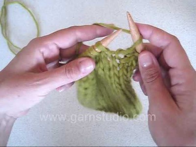 DROPS Knitting Tutorial: How to make buttonhole - smaller