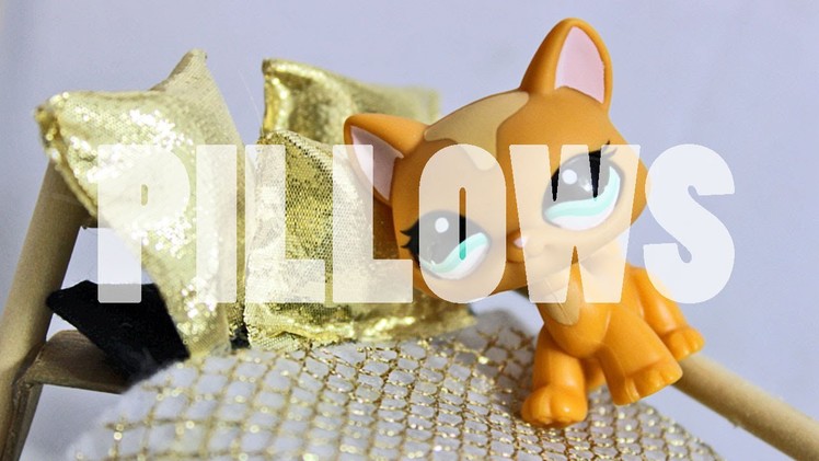 DIY Furniture: How To Make LPS Pillows