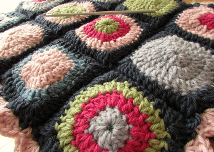 How to join crochet granny squares - slip stitch method
