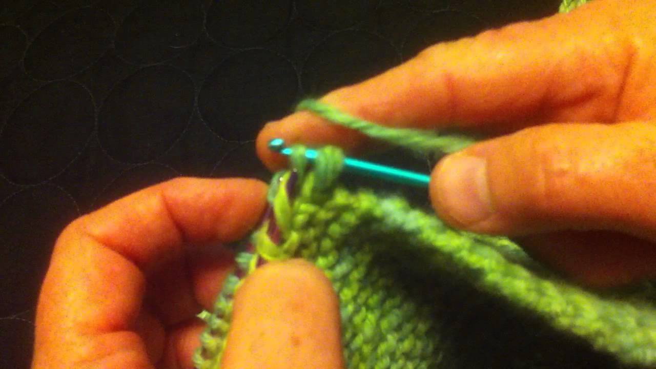 3 needle bind off using 2 needles and 1 croche hook Diagonal Garter St Steering wheel cover