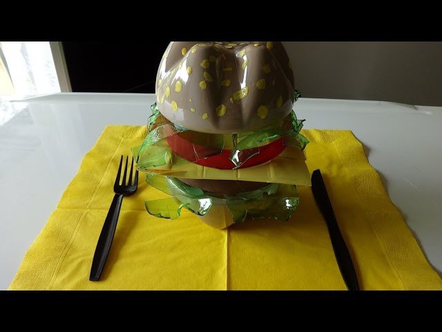 DIY Recycled Crafts: "Healthy" Burger out of Plastic Bottles
