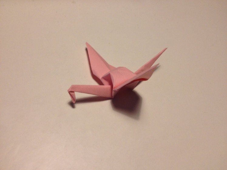How to make an awesome origami crane, flapping bird.  Learn it in less than 2,5 minutes.