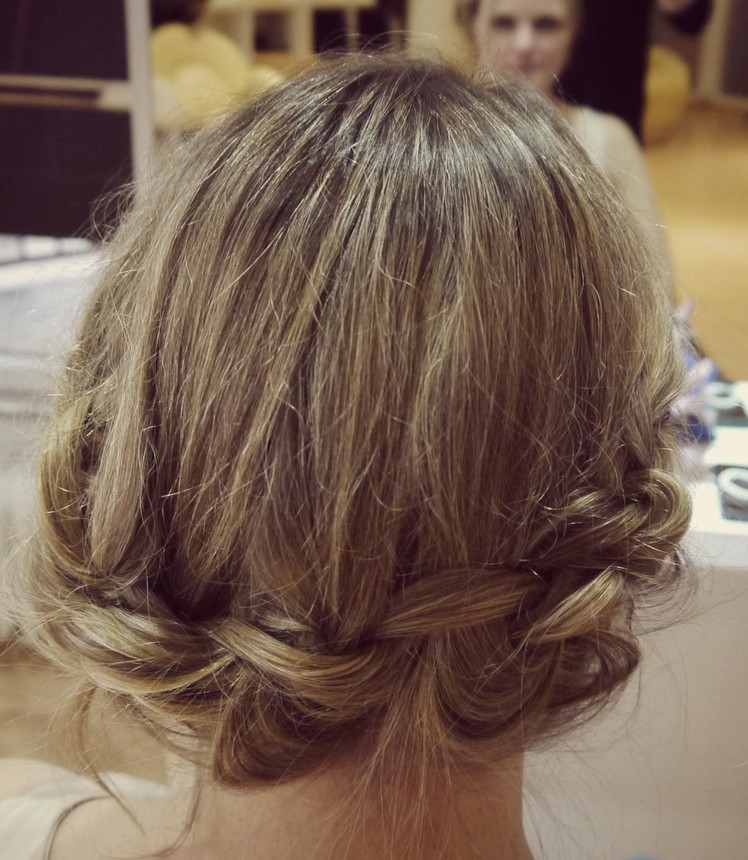 DIY Haare: "Geknoteter Kranz" Tutorial - GANZ EINFACH UND SCHNELL