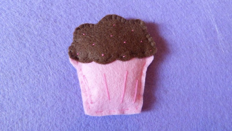 Make a Cute Felt Cake - DIY Crafts - Guidecentral