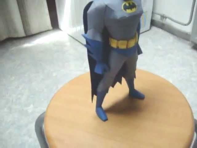 Batman TAS papercraft model