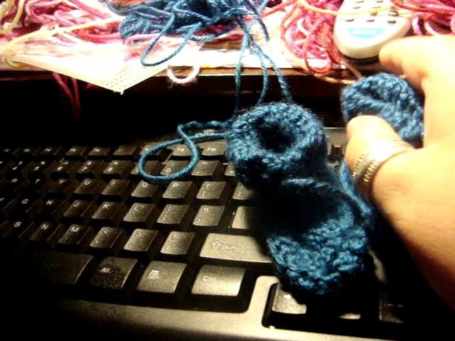 Crochet preemie baby botties