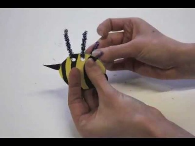 How to Make a Bumble Bee - art and craft projects for kids