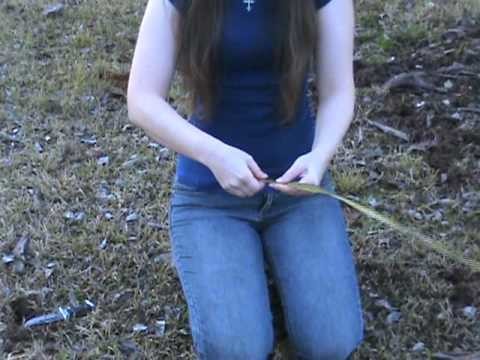How to Make Rope. Bow String - Pt 1