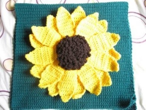 Large Sunflower Pillow pt 4 - Left Handed Crochet Tutorial