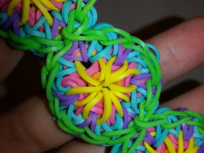 (OLD) One Loom Kaleidoscope Bracelet Tutorial by feelinspiffy (Rainbow Loom)