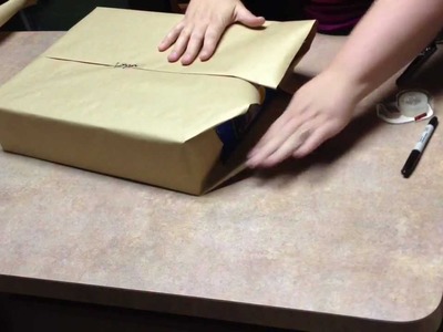 How to wrap a gift or simple gift wrap