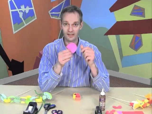 Make a chain-link animal! An easy craft for kids by World Book