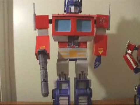 Papercraft G1 Optimus Prime - Big Masterpiece Version