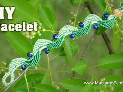 Wavy Macramé Leaf & Blueberry Bracelet Tutorial