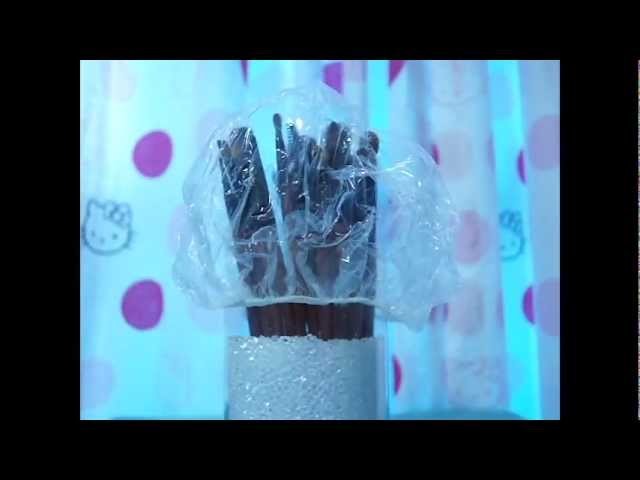 DIY MAKE UP BRUSH HOLDER & HOW TO PROTECT MAKE UP BRUSHES