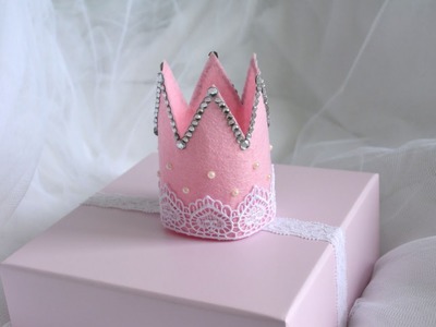 Make a Lovely Lace and Felt Crown - DIY Crafts - Guidecentral