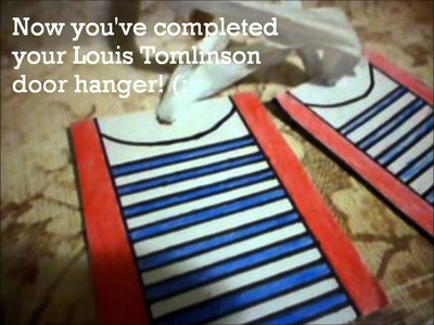 1.7 days of One Direction Infection crafts! (Louis Tomlinson signature outfit door hanger)