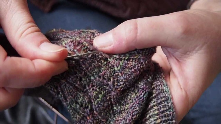 Fixing a Dropped Knitted Stitch