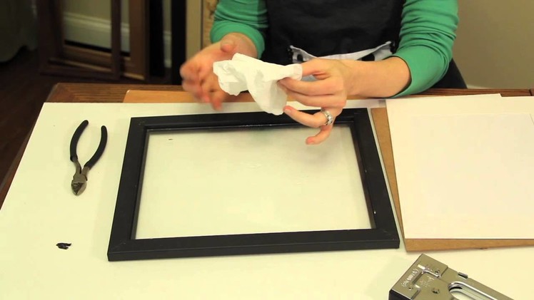 How to Get Moisture Out of Picture Frames : Picture Frame Crafts