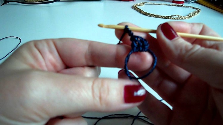 Magic ring, double crochet 3 together stitch.MP4