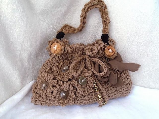 DIY CROCHET PURSE, frilly, stylish crochet handbag or shoulderbag, and line a bag,