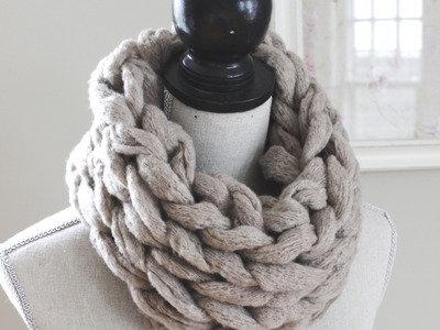 How to Arm Knit an Infinity Scarf in 15 Minutes - with Simply Maggie
