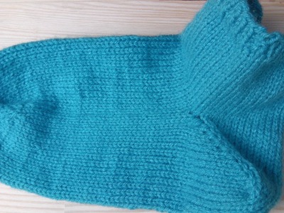 How to knit socks very easy - Woolpedia
