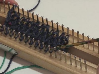 How To Knit With A Knitting Board