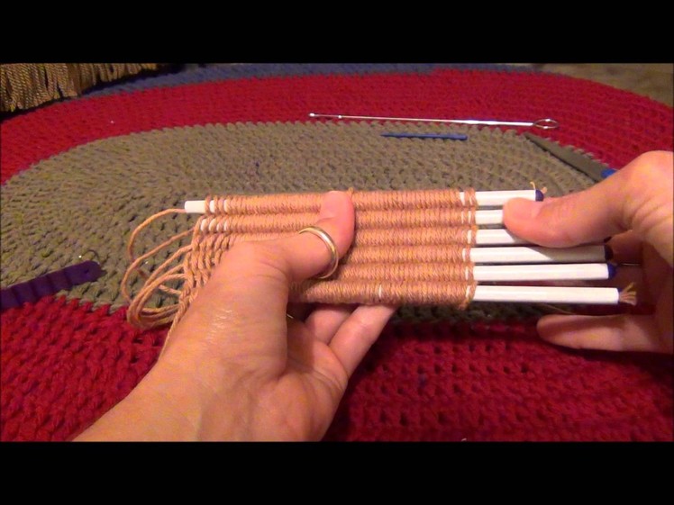 Knifty Knitter Straw Weaver Instructions