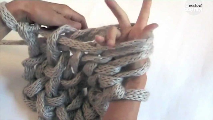 PLETEME RUKAMA | Knitting hands only