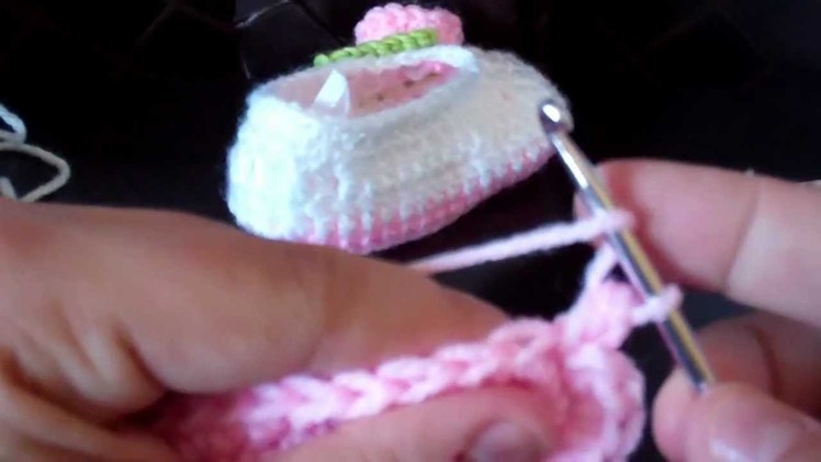 Tutorial-Crochet baby ballet booties (Part 1)