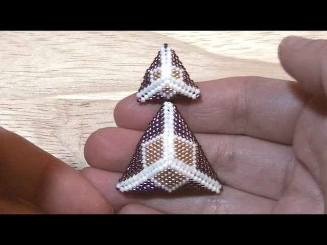 BeadsFriends: Peyote Stitch triangle - Pendant earrings with Peyote triangles (Beaded earrings)